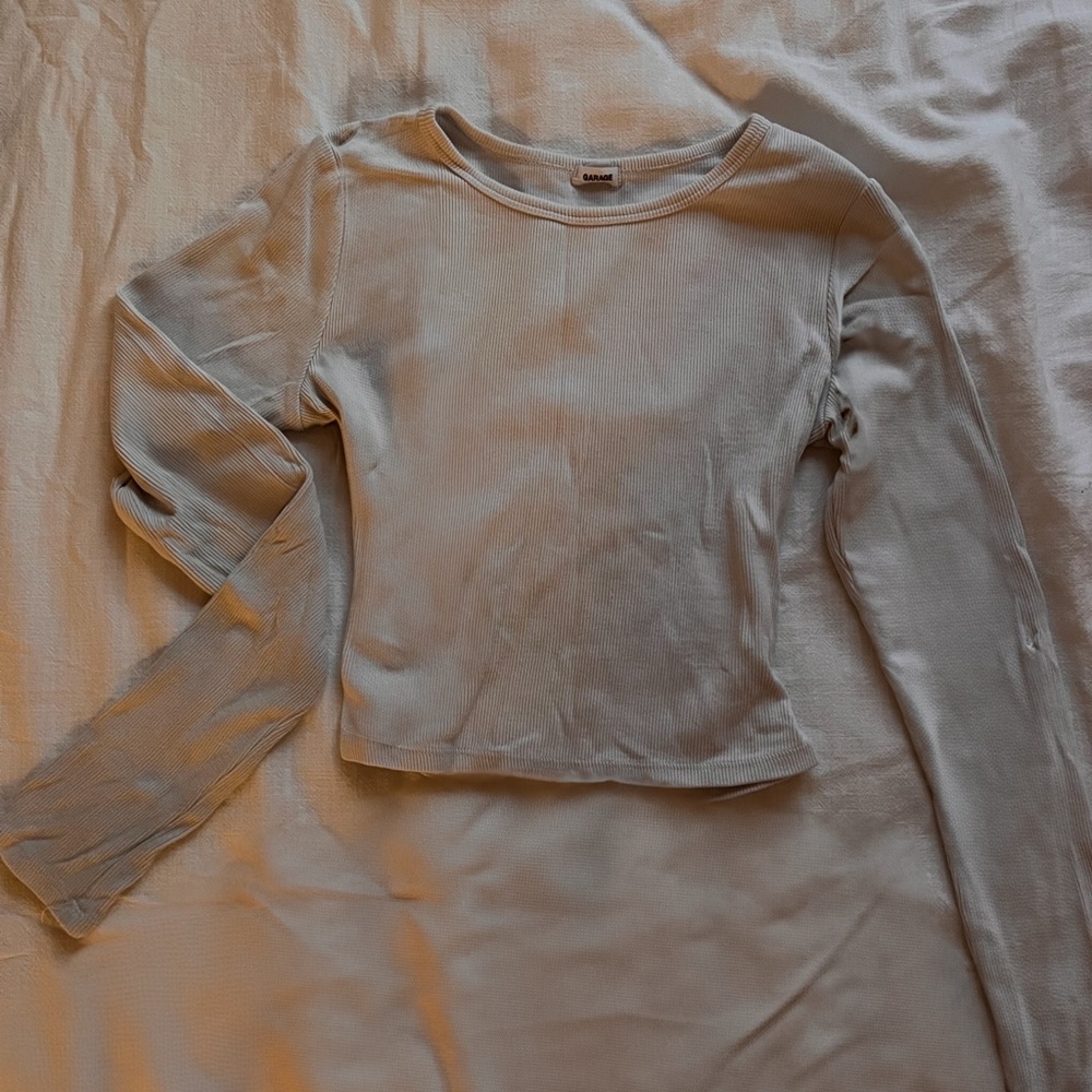 Garage Clothing white long sleeve top size small